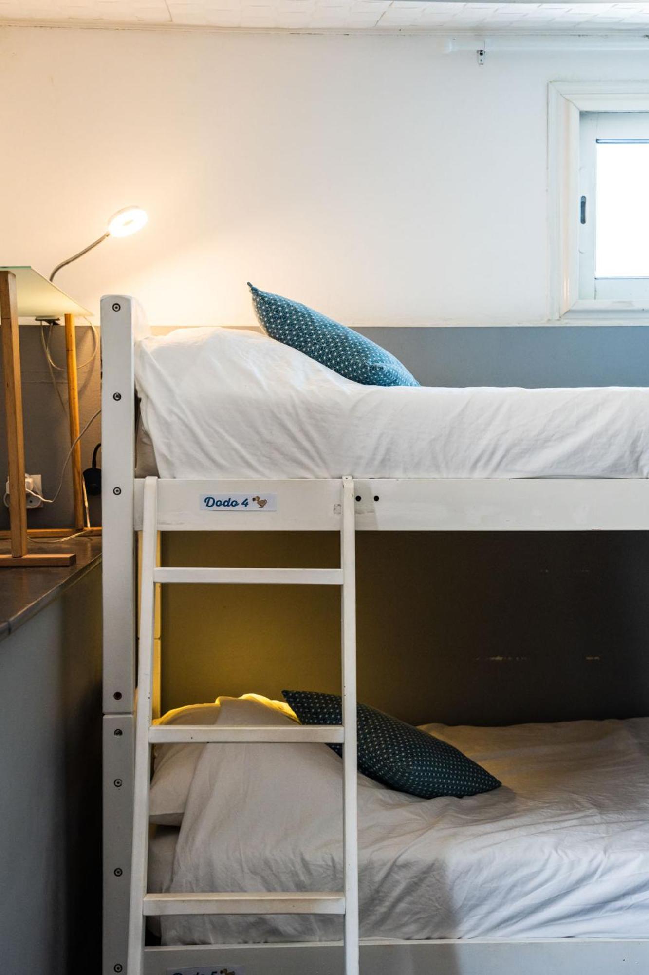 סן-פייר Les Baroudeurs Hostel מראה חיצוני תמונה