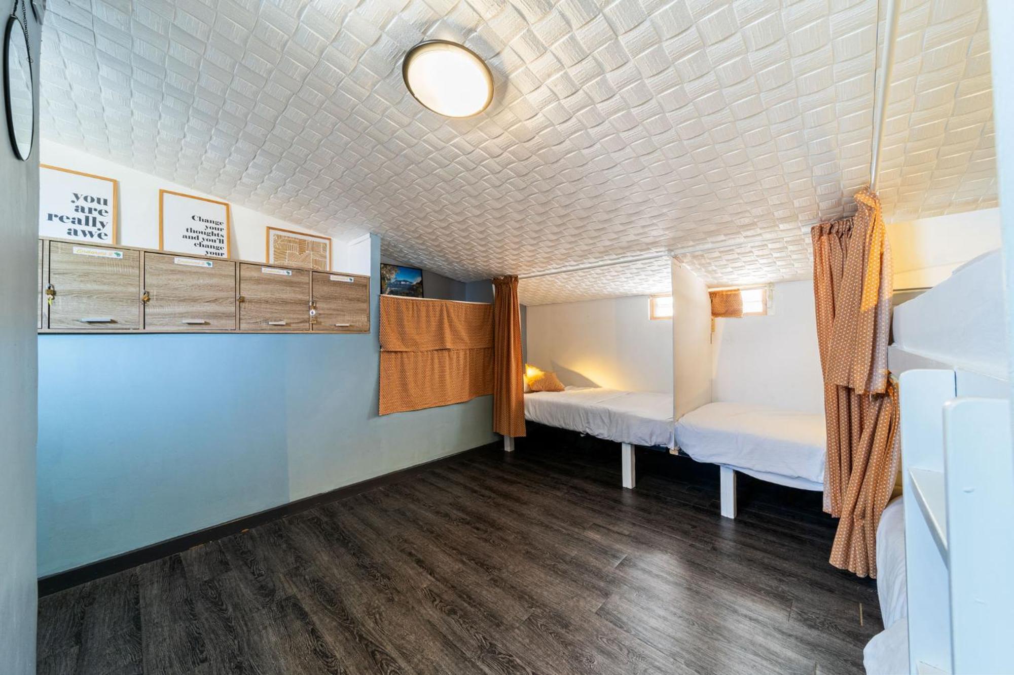 סן-פייר Les Baroudeurs Hostel מראה חיצוני תמונה